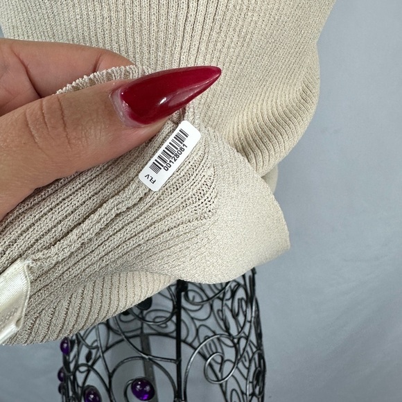 Jones New York ribbed tan turtleneck sleeveless tank size S - Picture 9 of 10